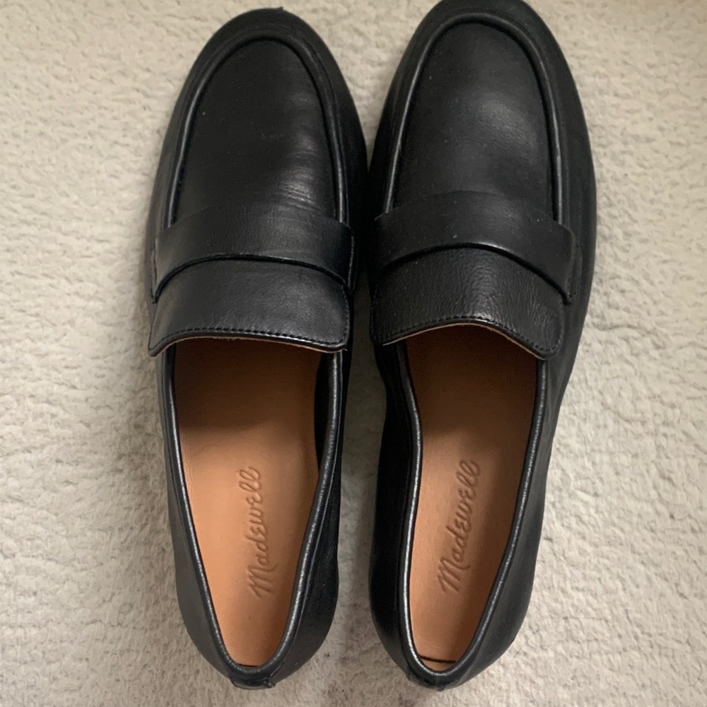 Madewell Women’s Classic Black Slip-On Loafers